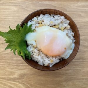 温泉卵丼