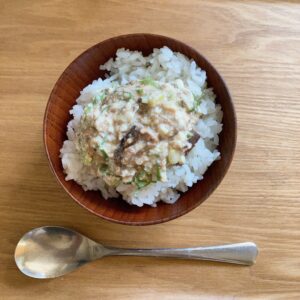 梅サバ豆腐丼